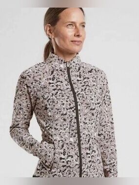 Athleta Salutation Textured Jacket, Sz. S/P, Mauve/Blk/White Print, Full Zip
